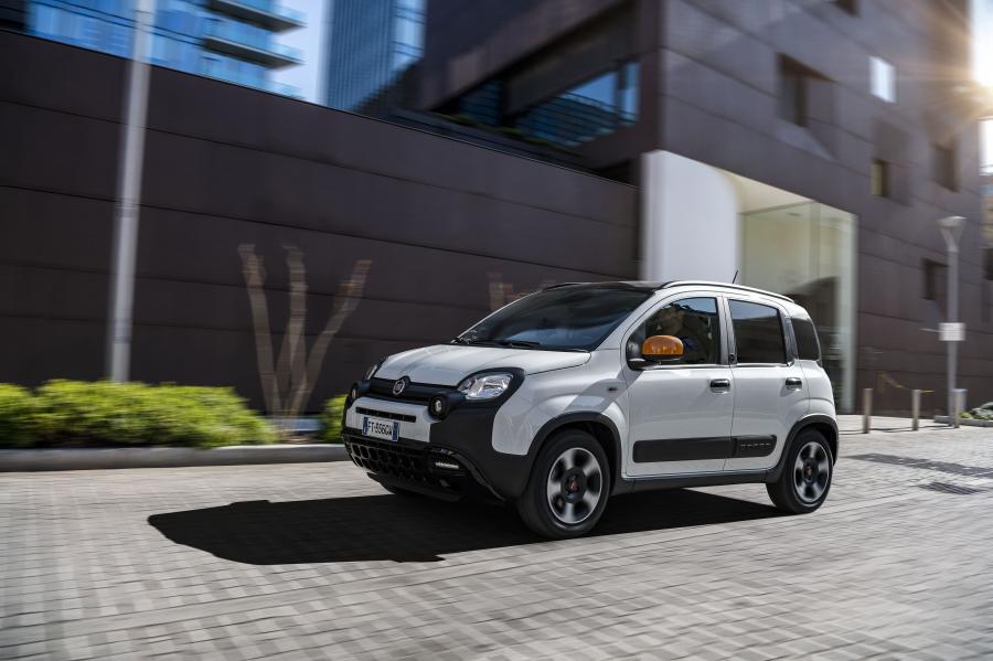  Fiat Panda connected by Wind (319) 2019 года  (фото 8 из 25)